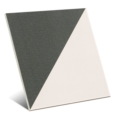 Middle Black 20x20 (M2)