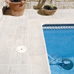 Borde de piscina escuadra Orlando 44x44